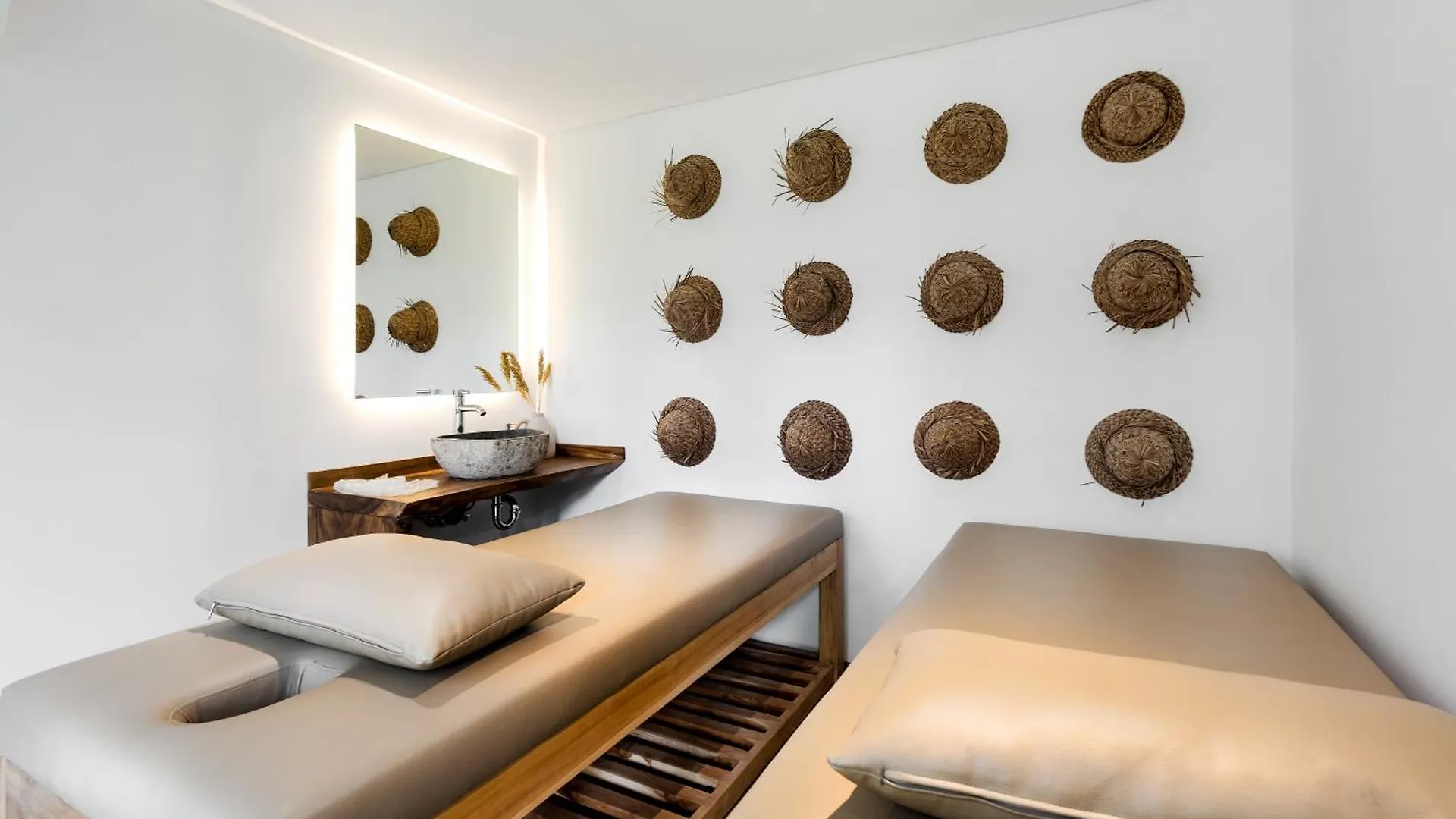 Villa Brindal By Balisuperhost Ubud  Indonesia